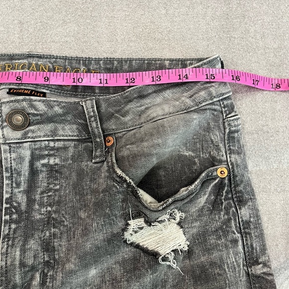 [W32] American Eagle Outfitters Extreme Flex Denim Shorts Gray Distressed Zip - Picture 3 of 8